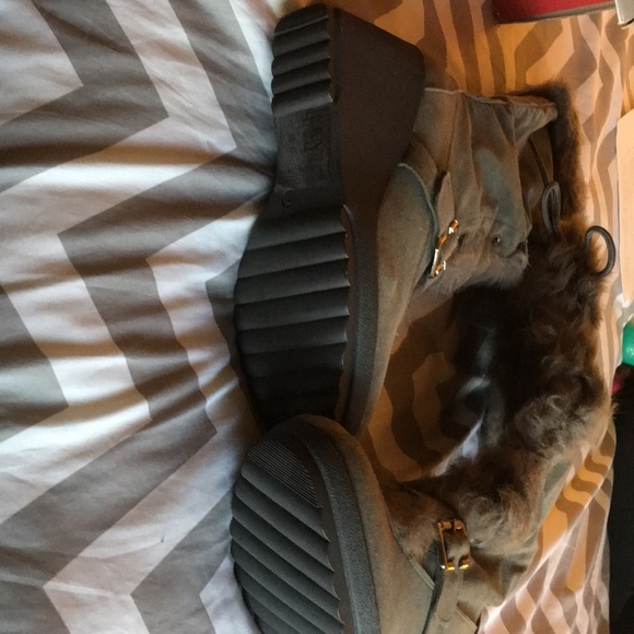 Women boots - Picture 4 of 5